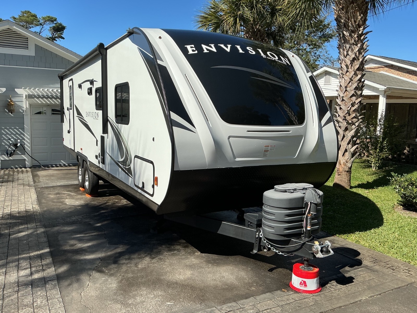 2025 Gulf Stream 258RB Luxury Series 258RB