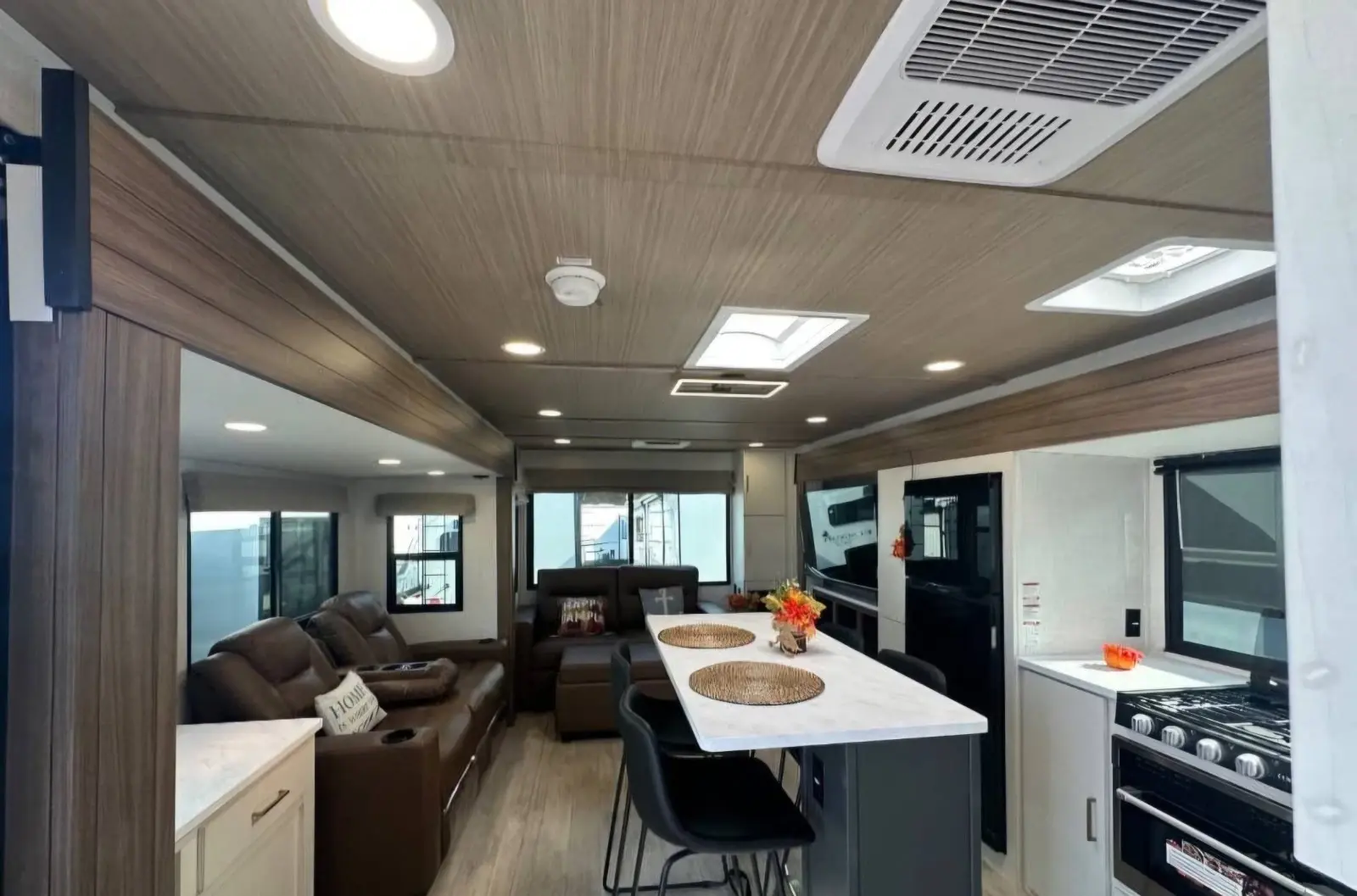 2026 Forest River Vibe 2800RL Travel trailer