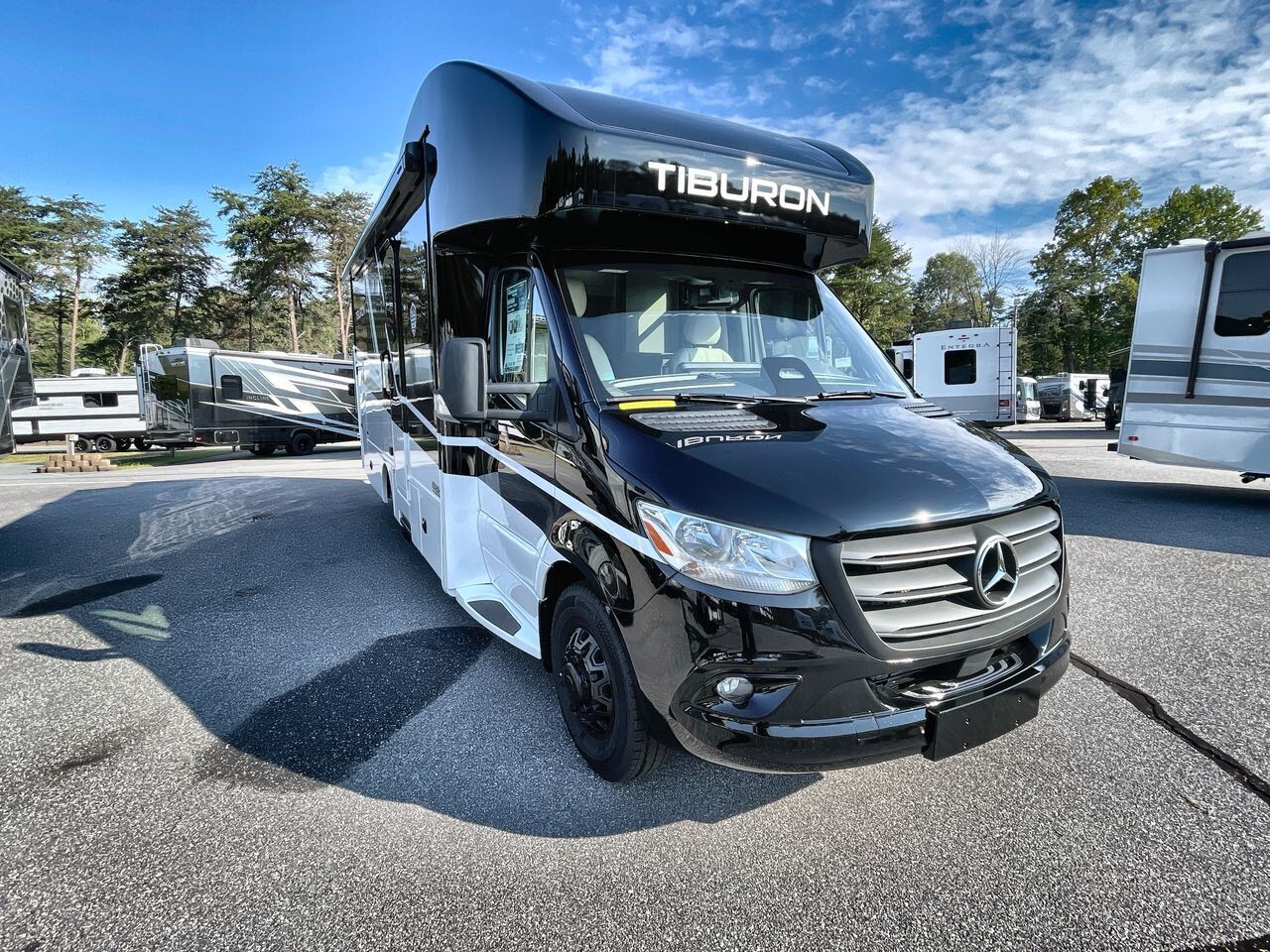 2026 Thor Motor Coach Tiburon