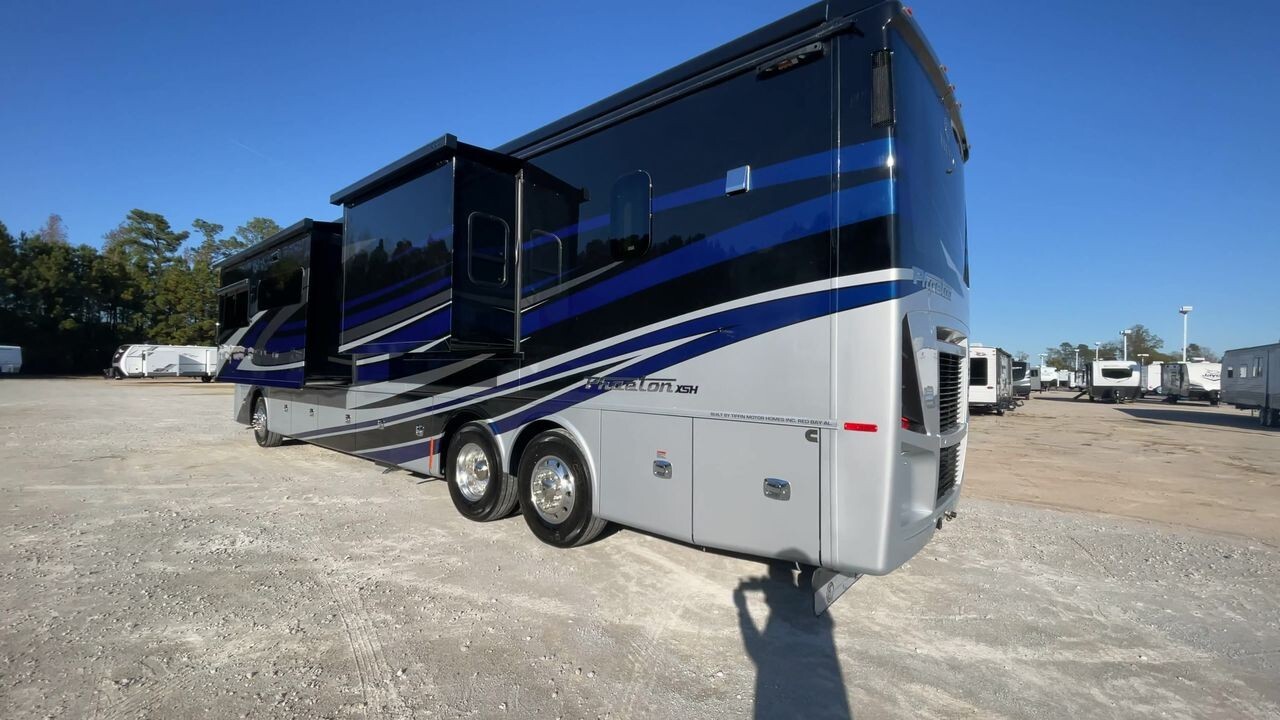 2026 Tiffin Motorhomes Phaeton