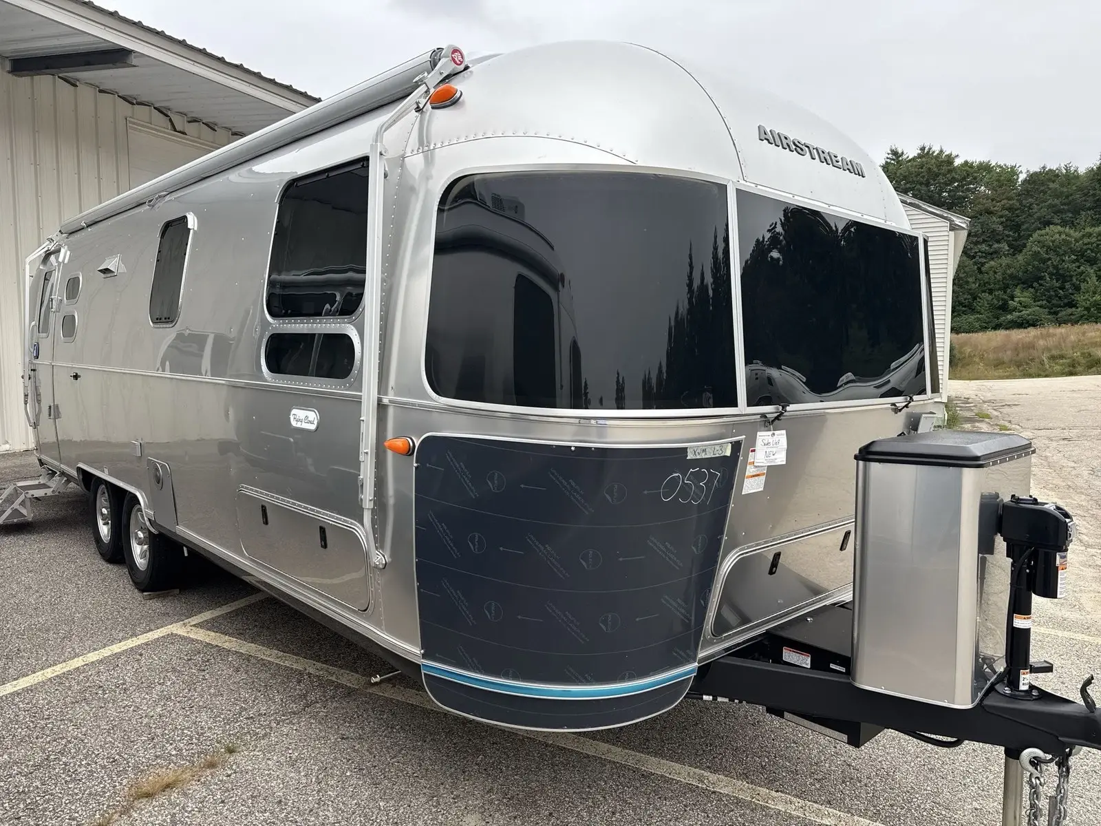 2027 Airstream Flying Cloud
