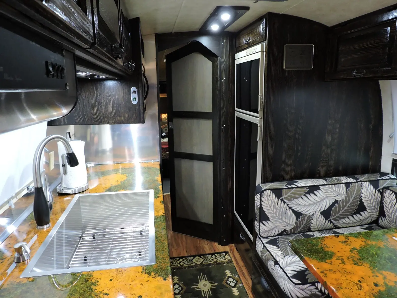 1989 Airstream excella 1000 travel trailer