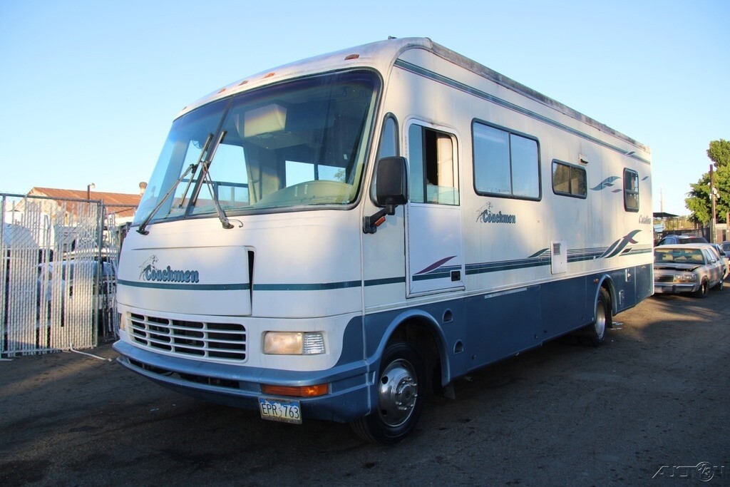 1998 Coachmen Catalina RV Motorized Class C
