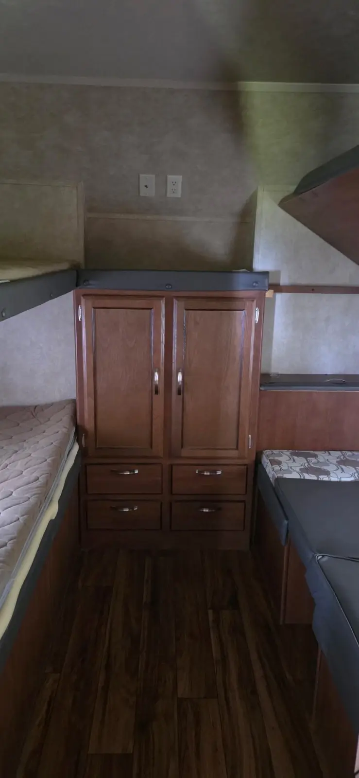 2014 Wildwwod River Forest 36BHBS River Forest BHBS camper