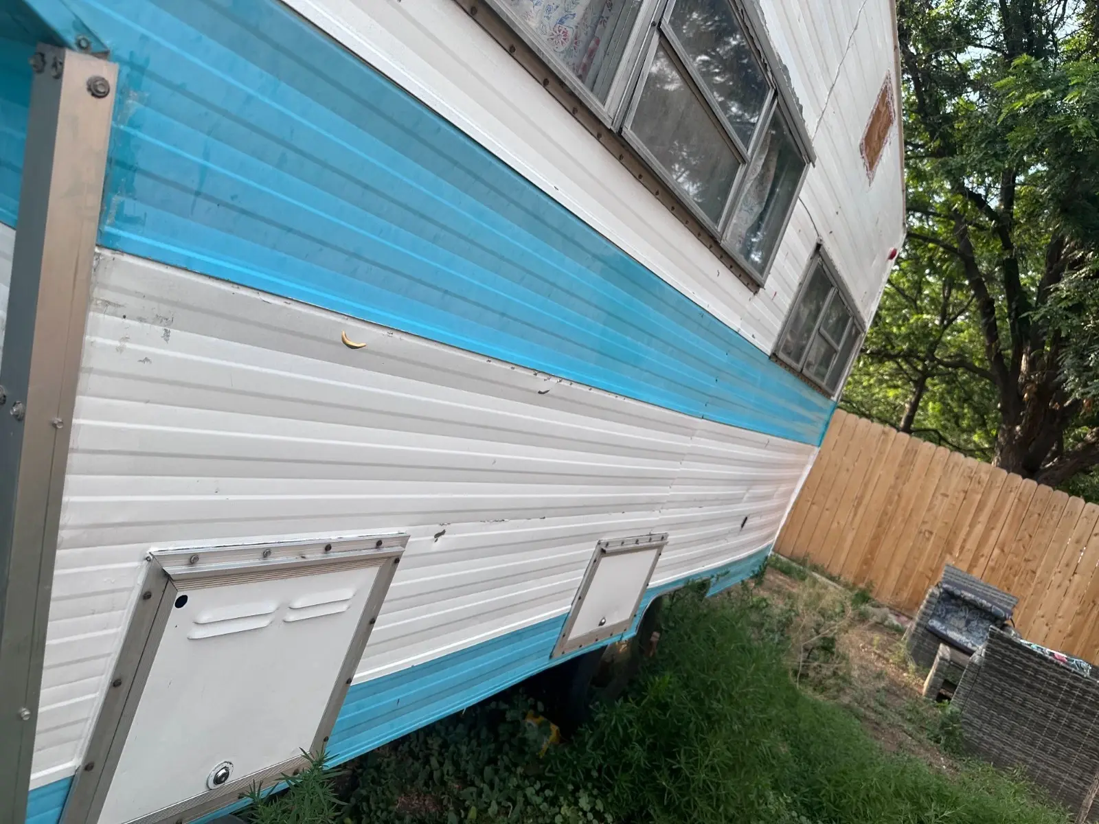 1965 Winnebago Vintage trailer tow trailer