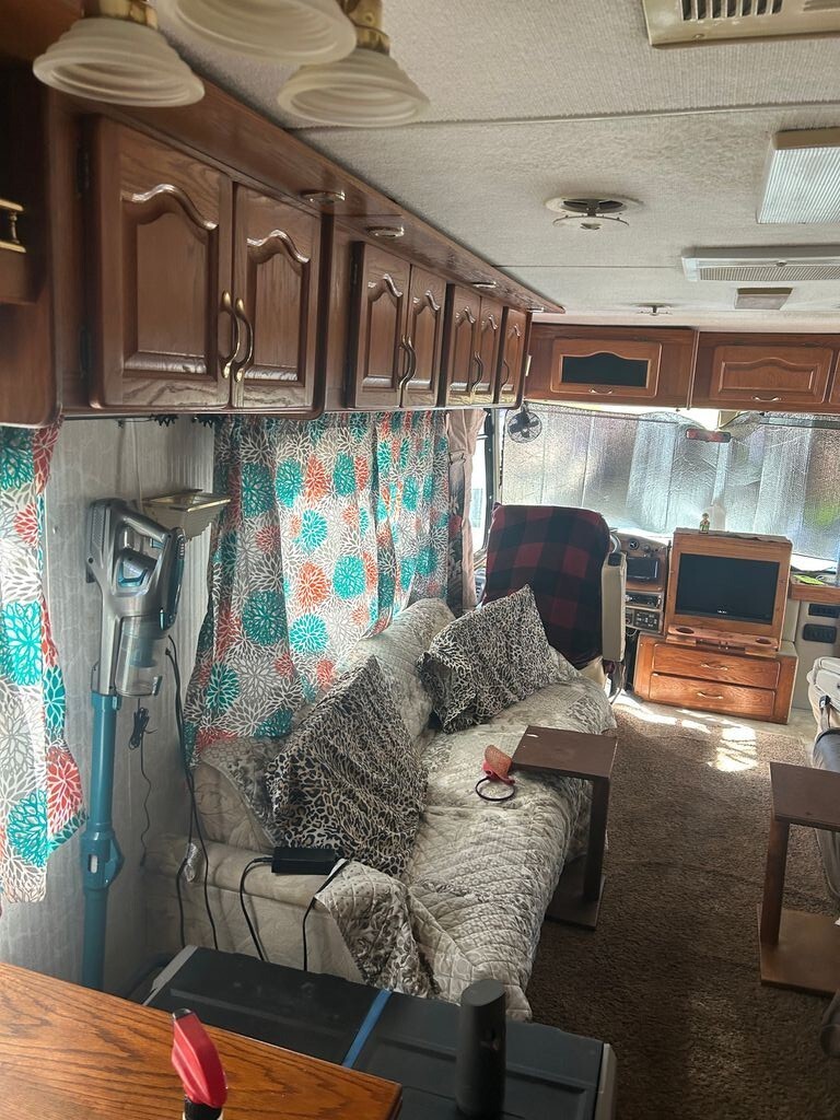 1997 Georgie Boy Encounter Class A Motorhome