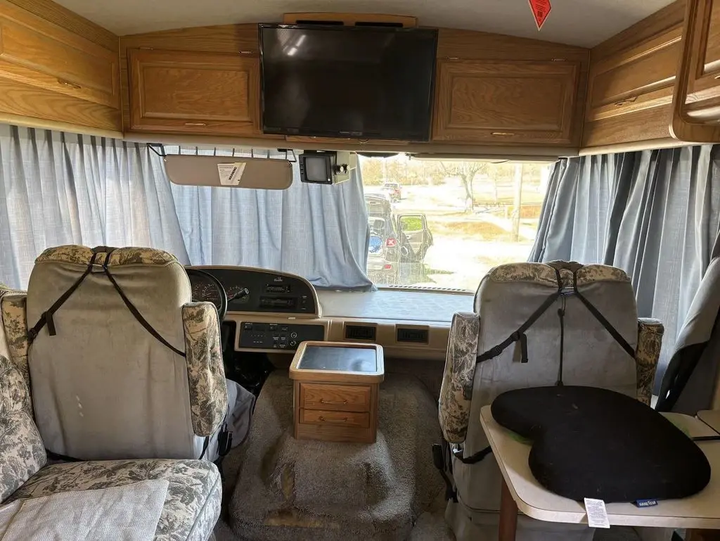 1999 Fleetwood Bounder Class A Motorhome