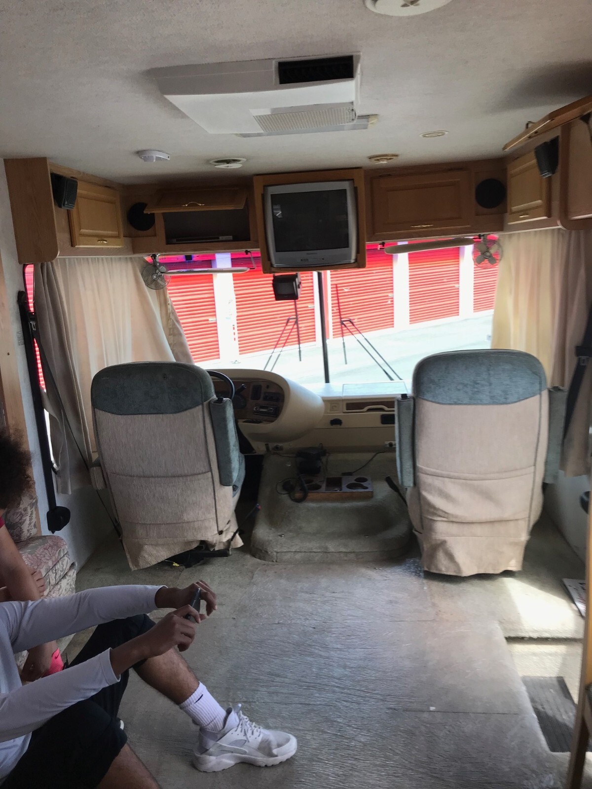 1999 Thor/Pinnacle PINNACLE CLASS A RV MOTOR HOME