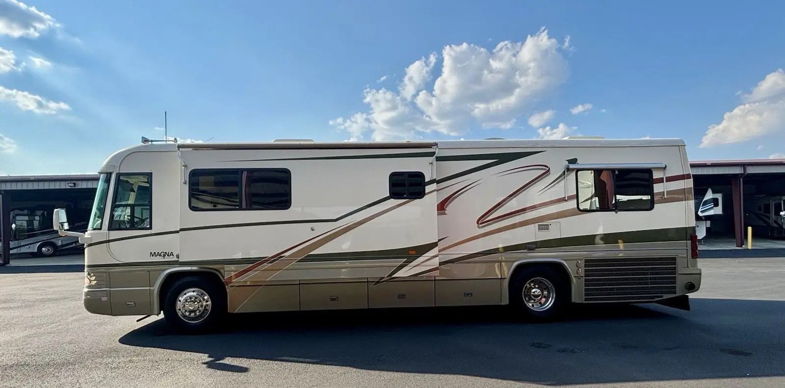 2000 Country Coach Galley sensation