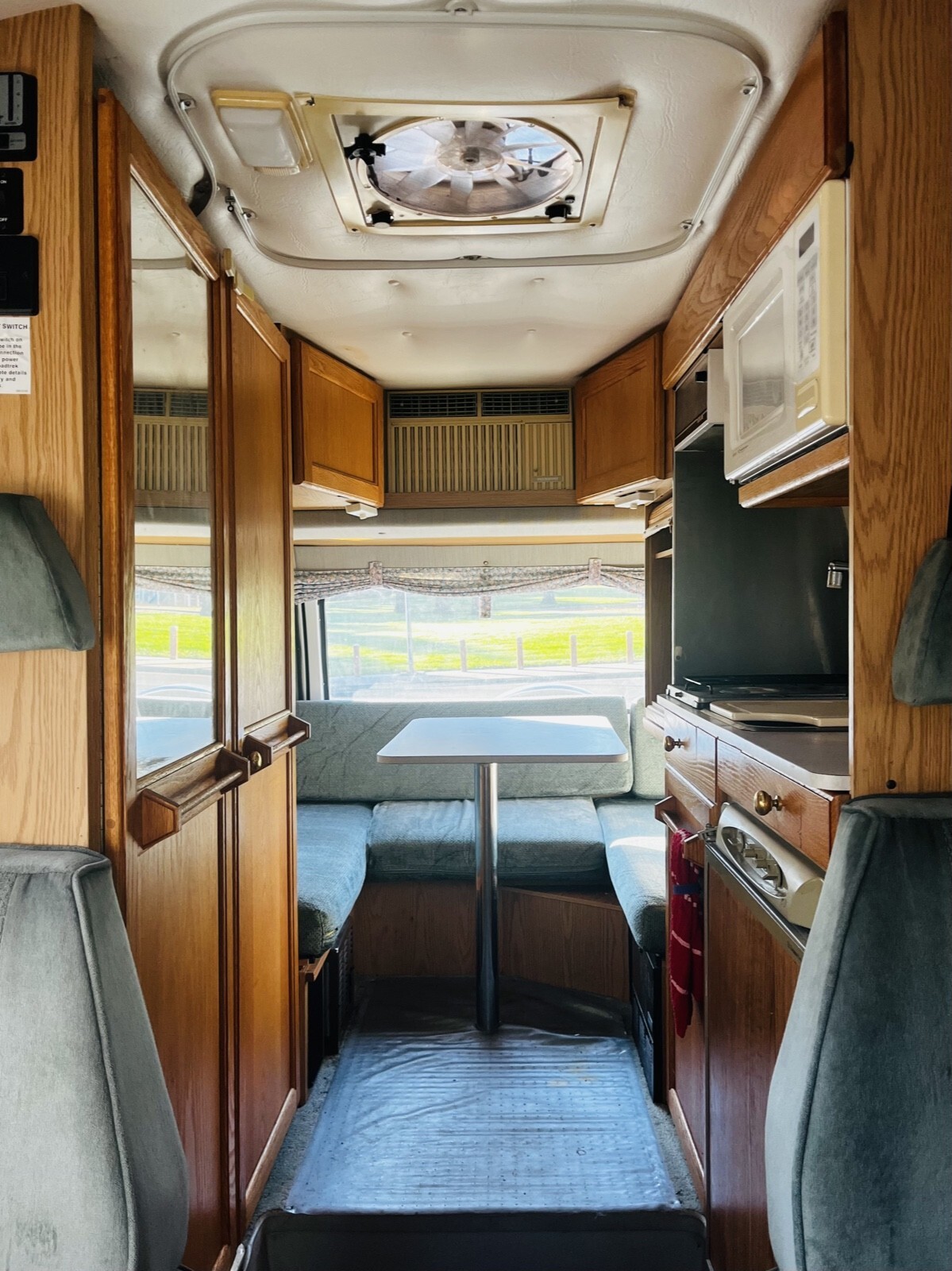 2001 Dodge Roadtrek Motorized Class B