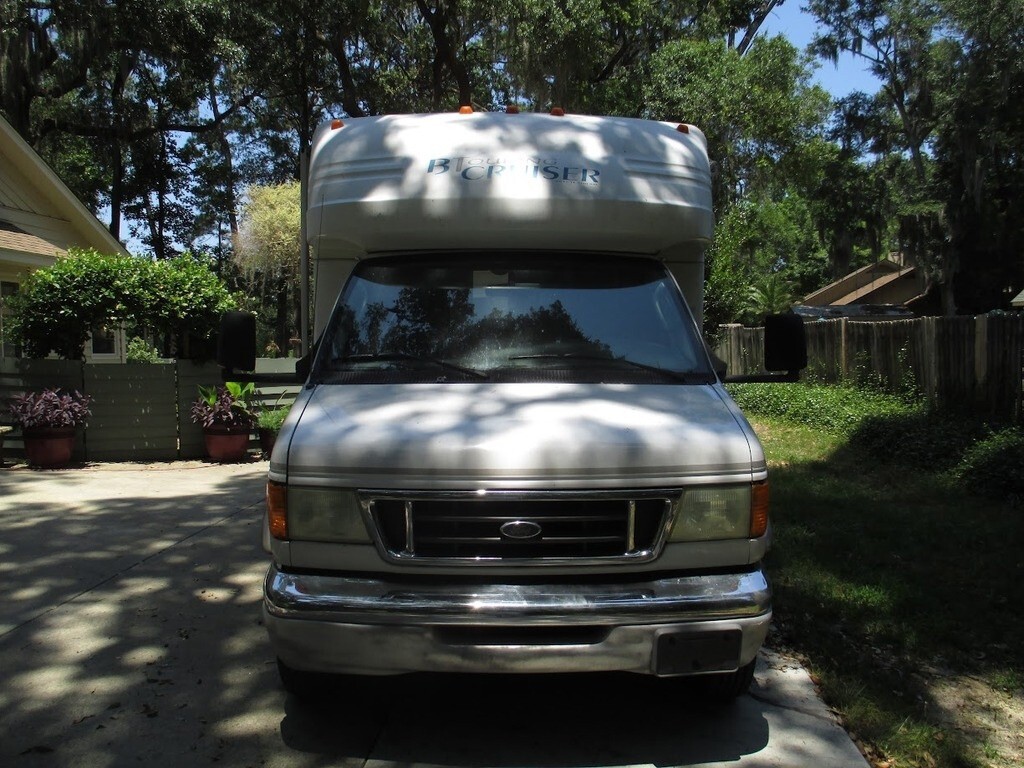 2001 Gulf Stream BT Cruiser Motorized Class C