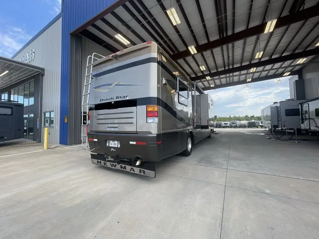 2004 Newmar DUTCHSTAR