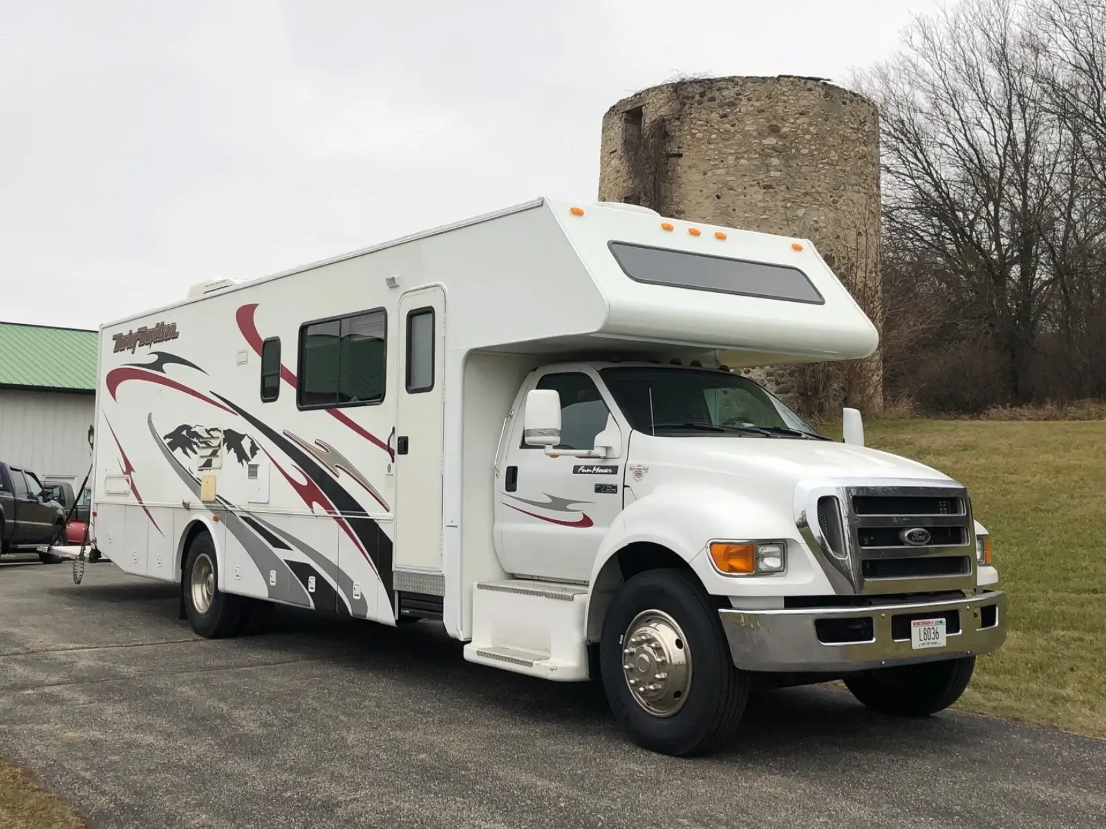 2005 Four Winds Toy Hauler