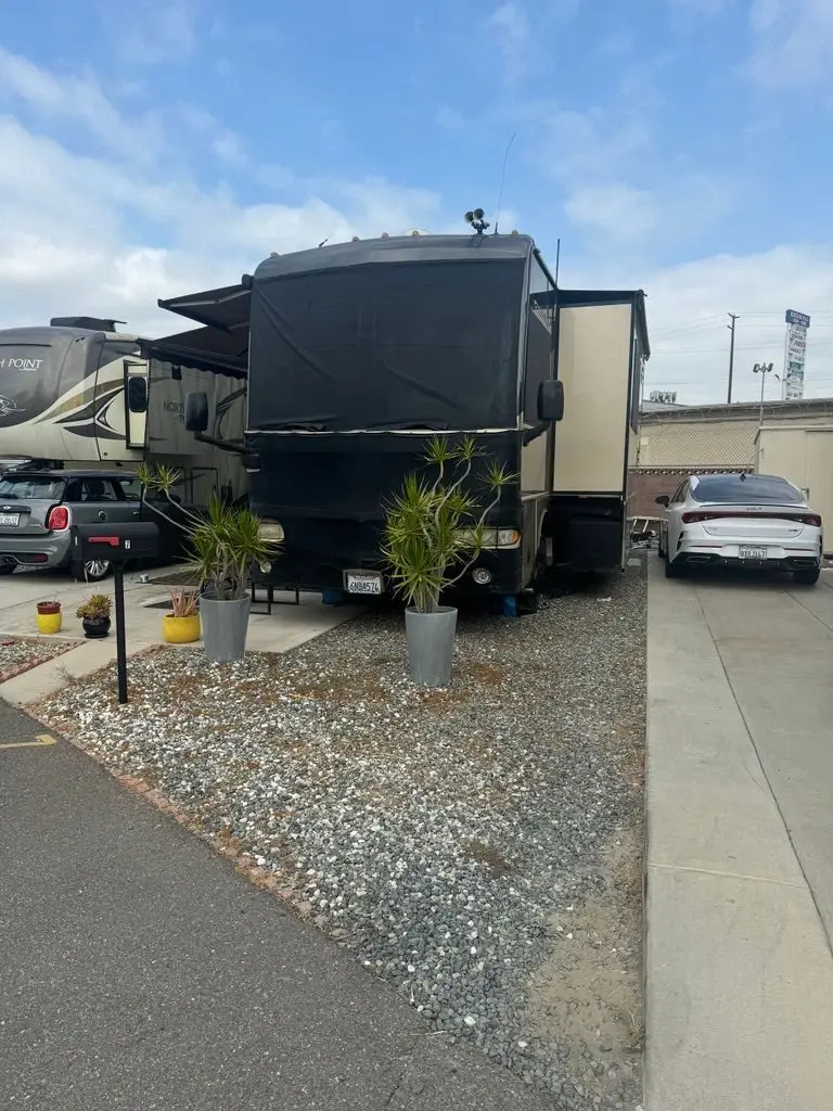 2006 Fleetwood Expedition Class A Motorhome