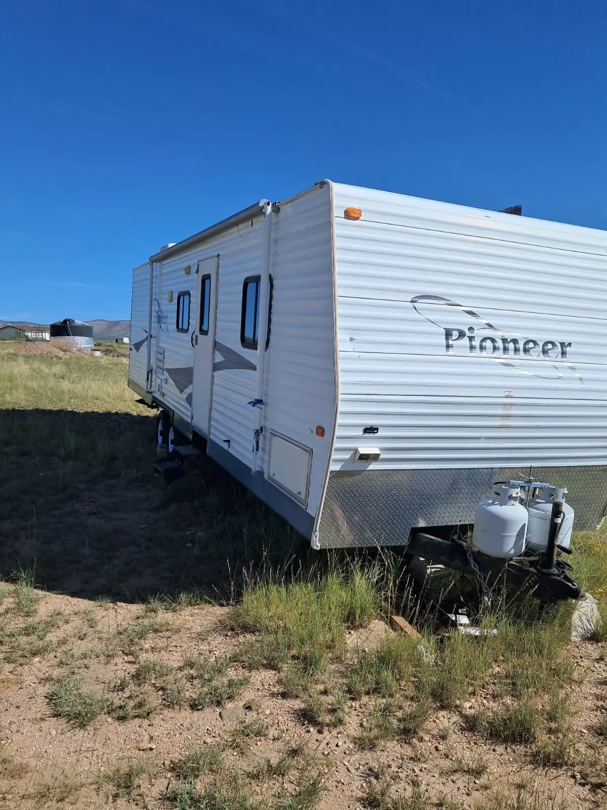 2006 Fleetwood M-3102BD Travel Trailer