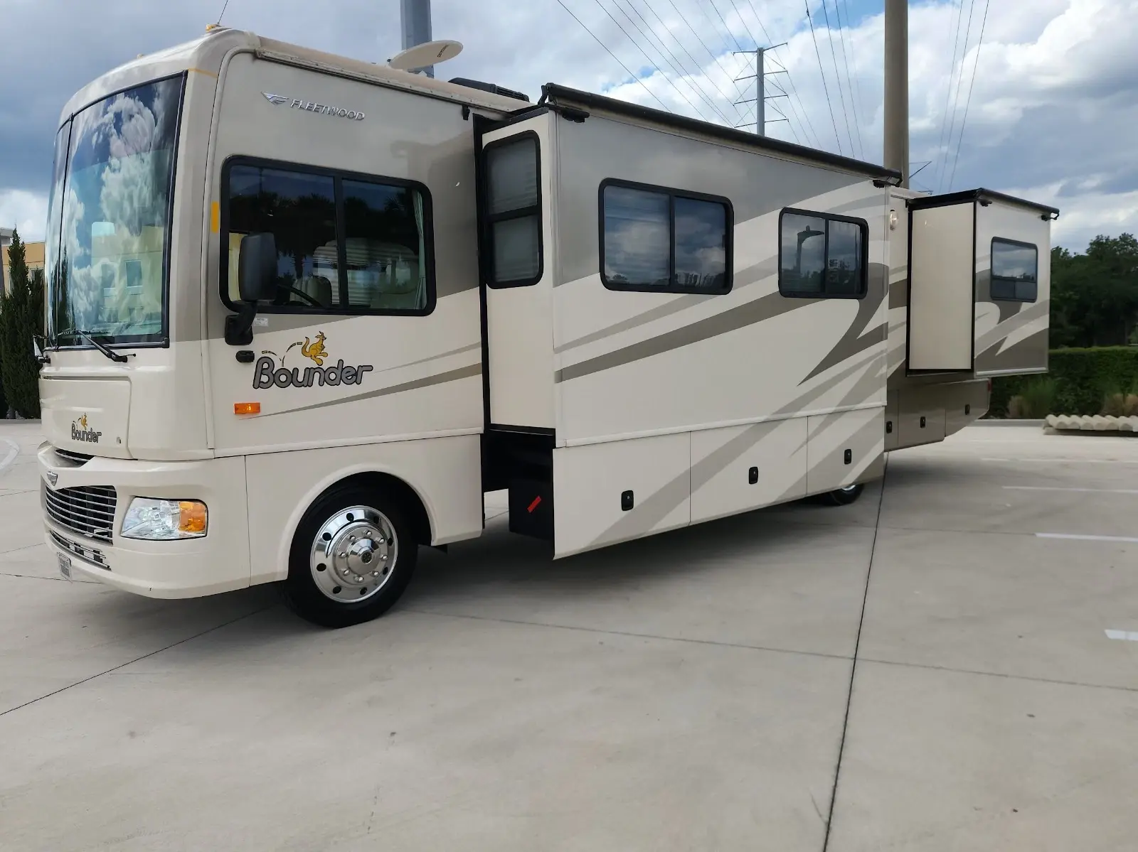 2008 Fleetwood 34G
