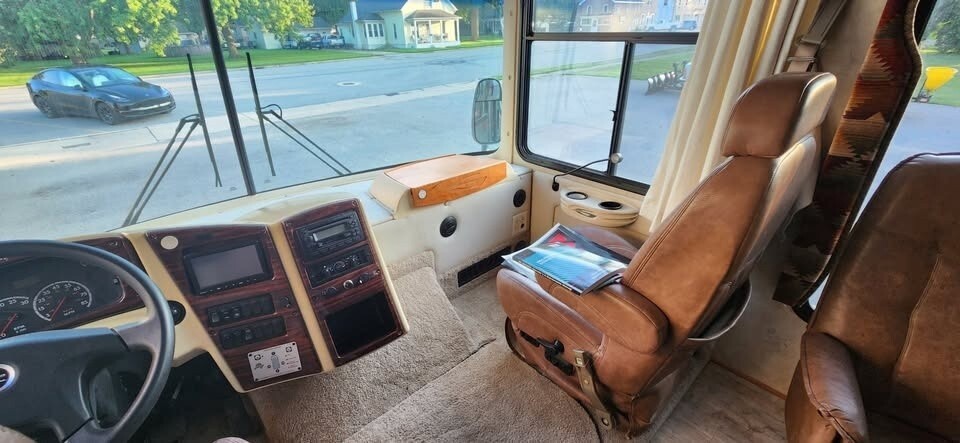 2008 Gulf Stream Sun Voyager Motorized Class A