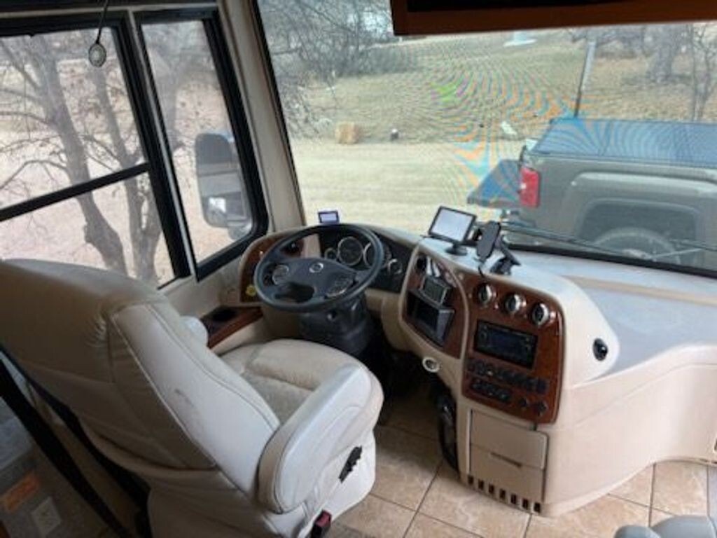 2008 Newmar Dutch Star Class A Motorhome