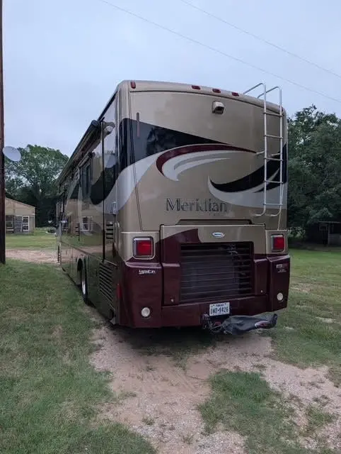 2010 Itasca Meridian V Class Motorized Class A