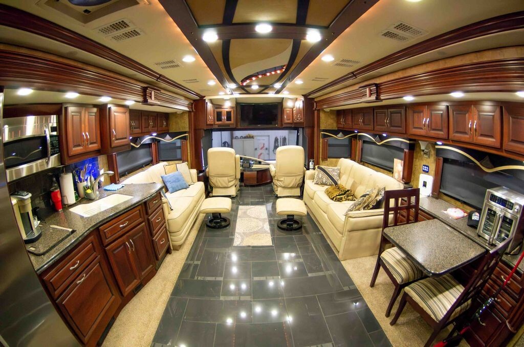 2013 American Coach American Tradition Class A Motorhome