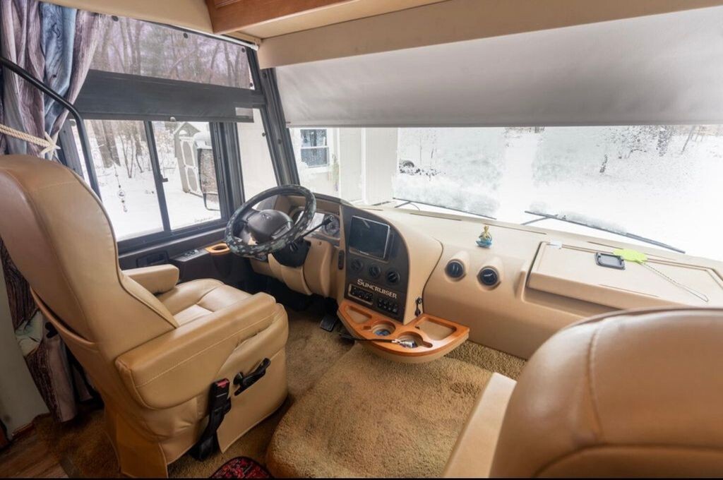 2013 Itasca Suncruiser Class A Motorhome