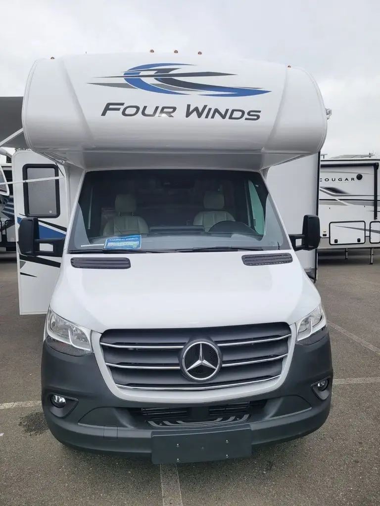 2013 Thor Motor Coach Four Winds Sprinter Class C Motorhome
