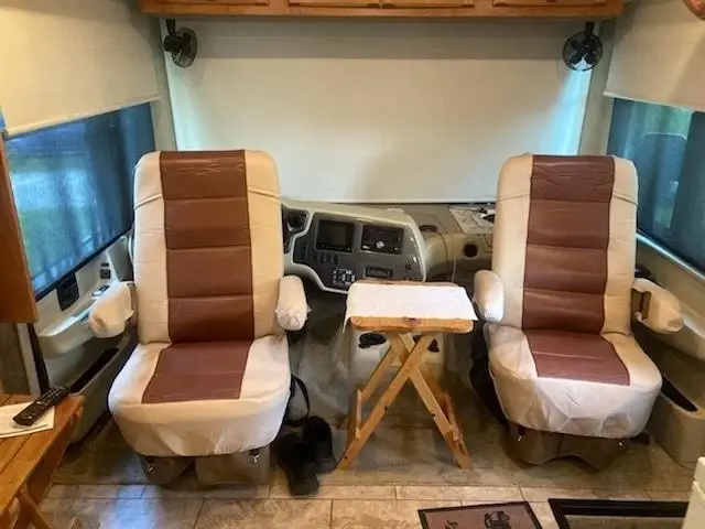 2014 Tiffin Motorhomes Allegro Motorized Class A