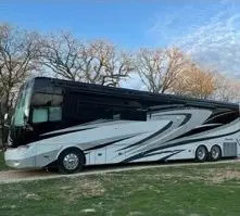 2014 Tiffin Motorhomes Allegro Bus Motorized Class A