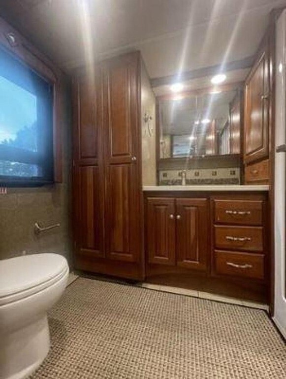 2015 Winnebago Itasca Horizon Motorized Class A