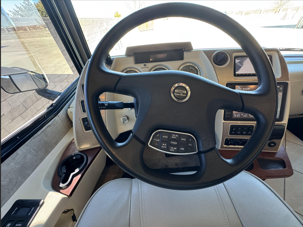 2015 Winnebago Journey Class A Motorhome