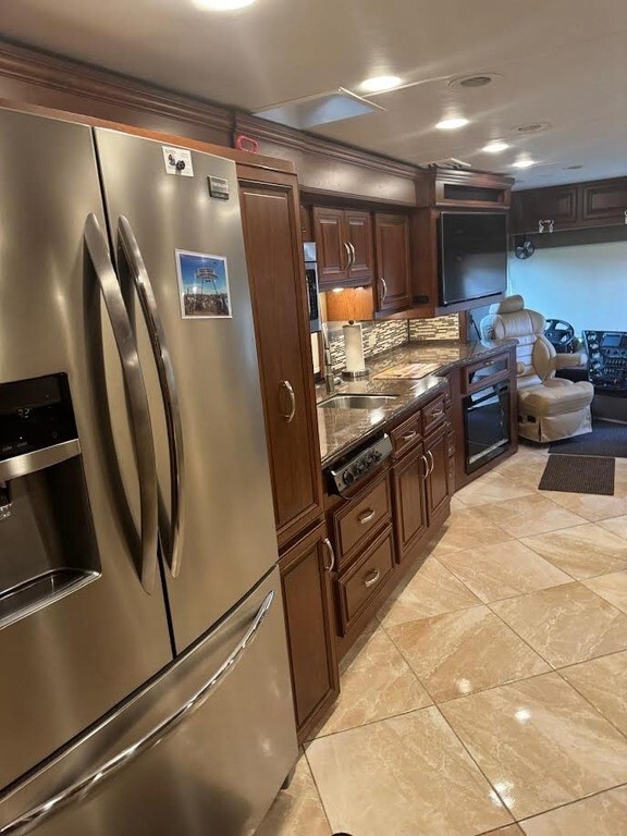 2016 Forest River Berkshire XL Motorized Class A