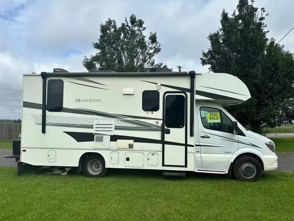 2016 Jayco Melbourne Motorized Class C