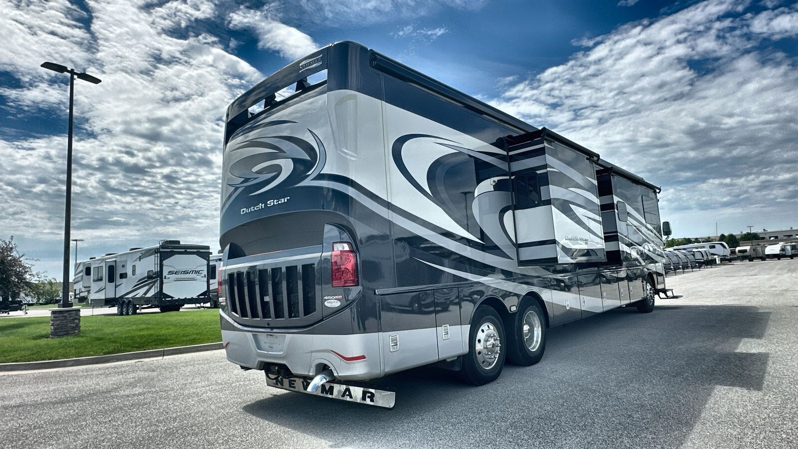 2016 Newmar Dutch Star