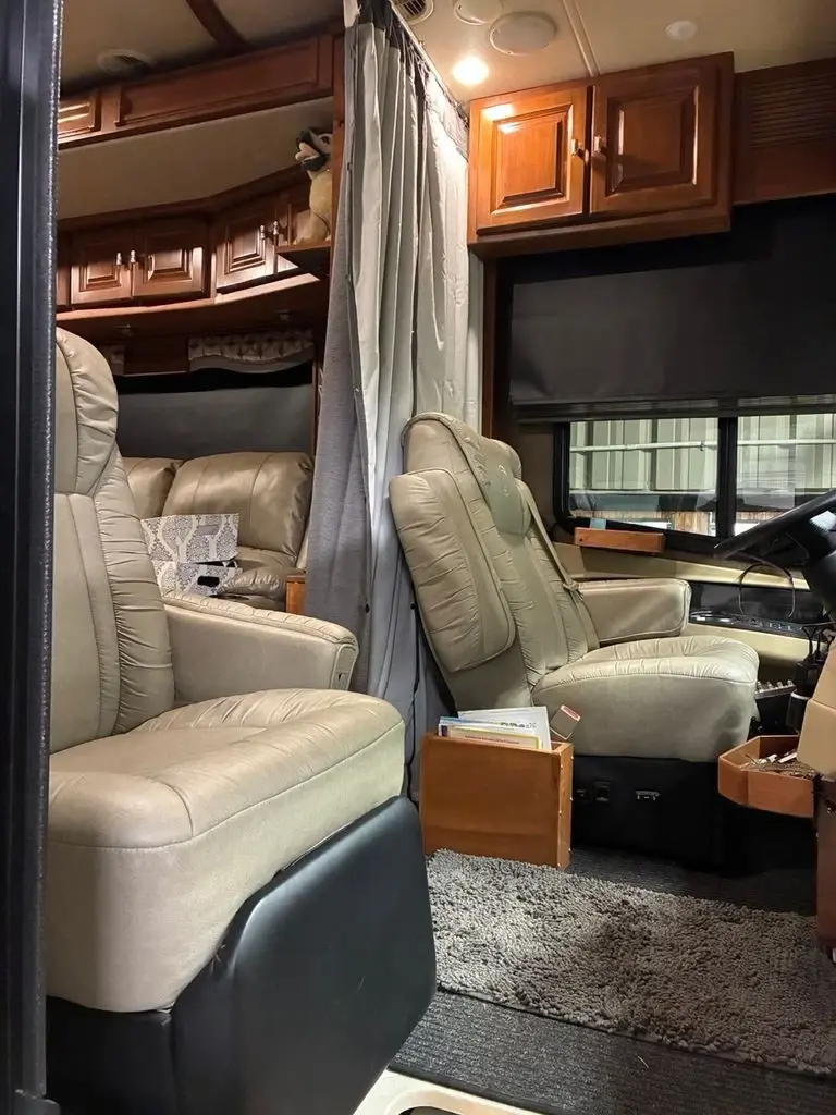 2016 Tiffin Motorhomes Allegro Bus Class A Motorhome