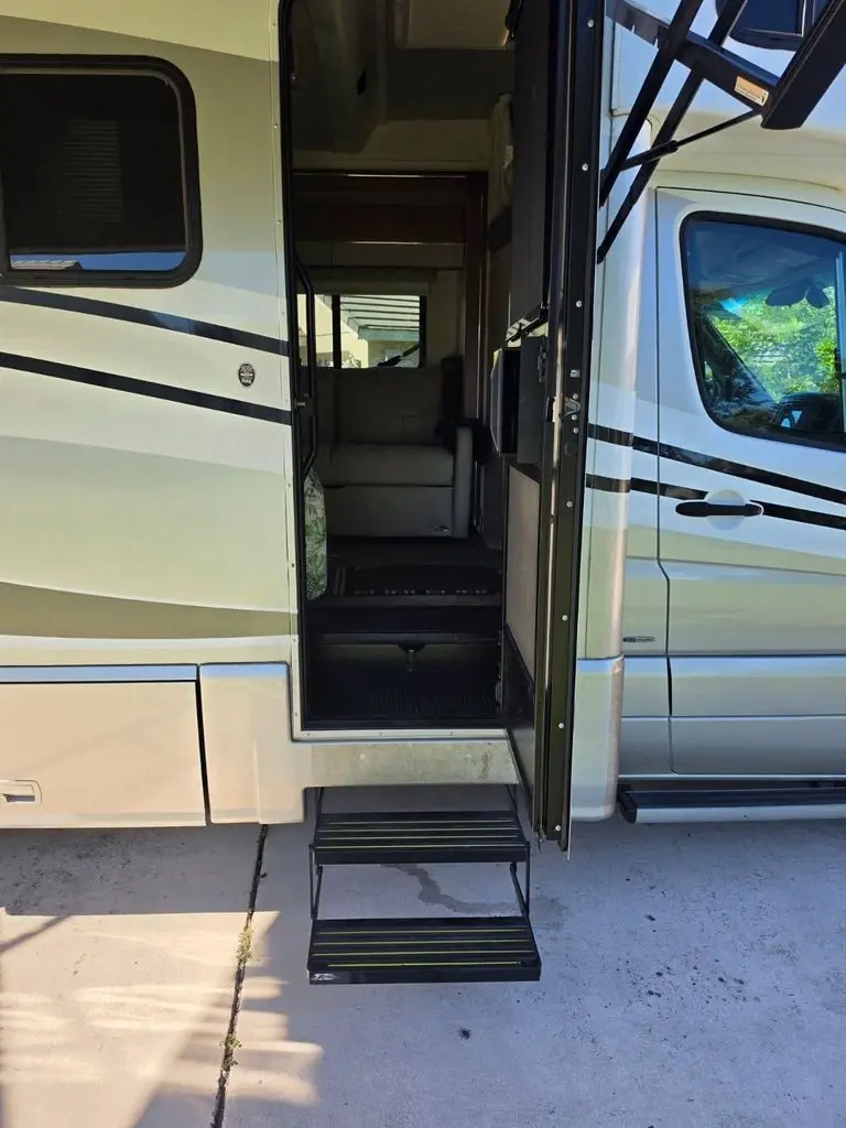 2016 Winnebago View Class C Motorhome