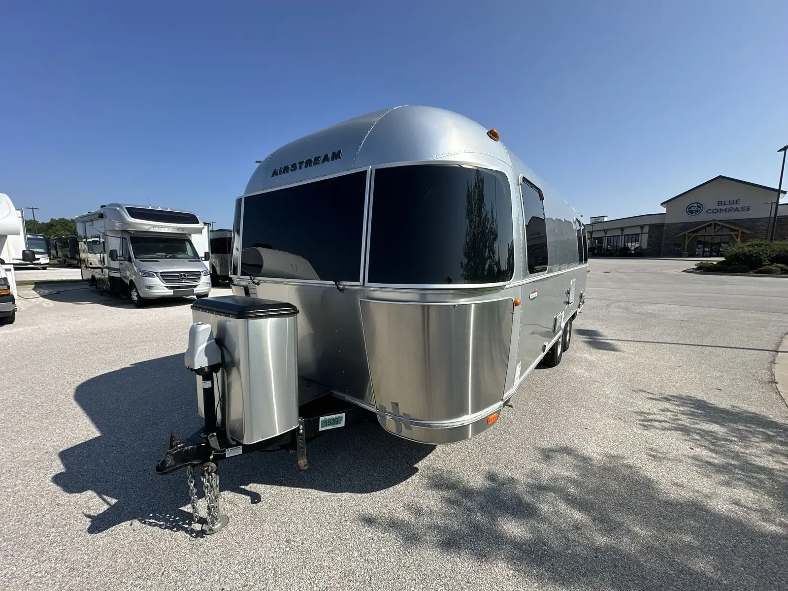 2017 Airstream International Serenity