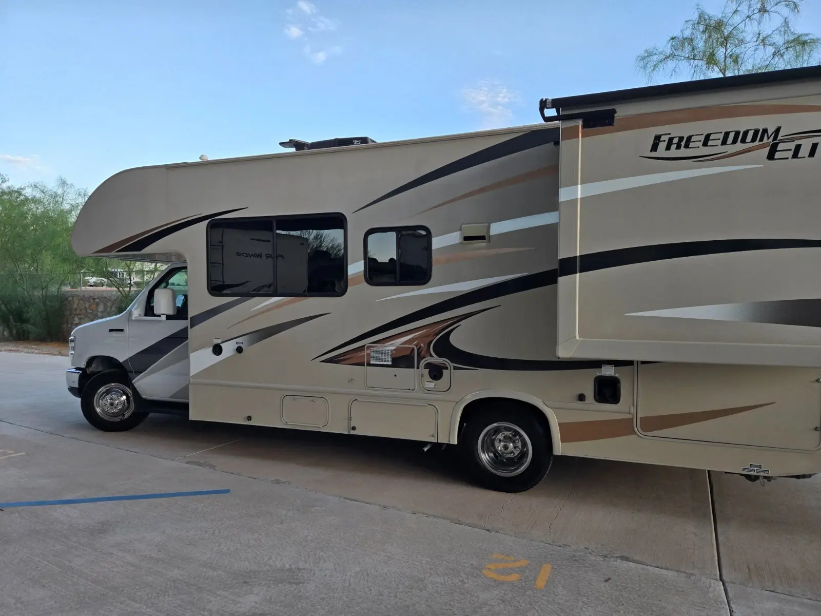 2017 Thor Freedom Elite 26HE