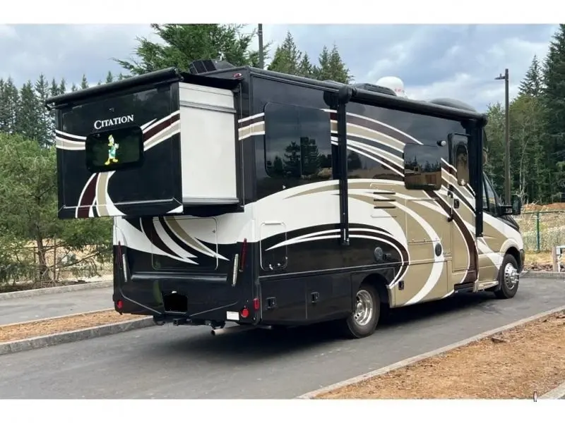 2017 Thor Motor Coach Citation Sprinter 24SR