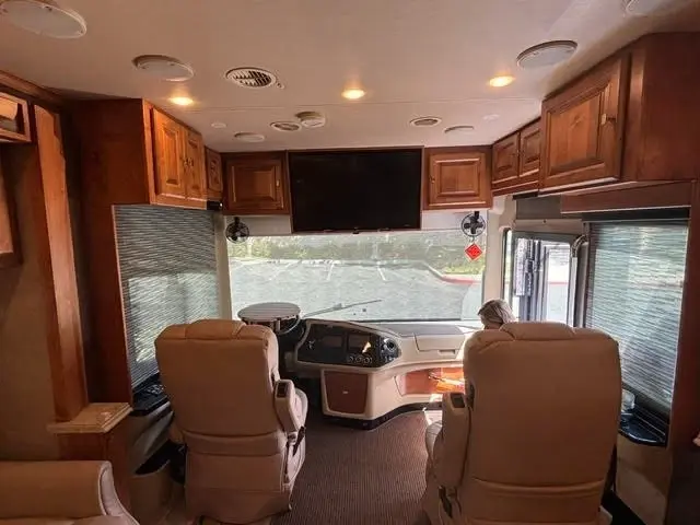 2017 Tiffin Motorhomes Phaeton Motorized Class A