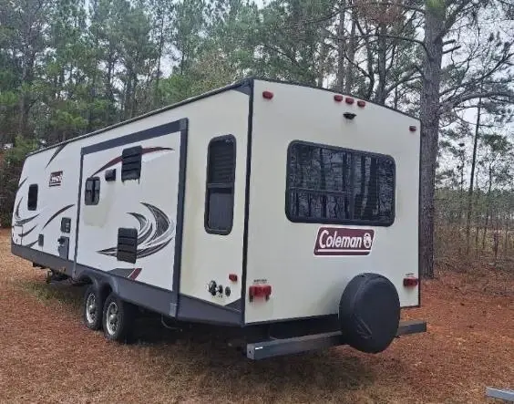 2018 Dutchmen Coleman Lantern Travel Trailer