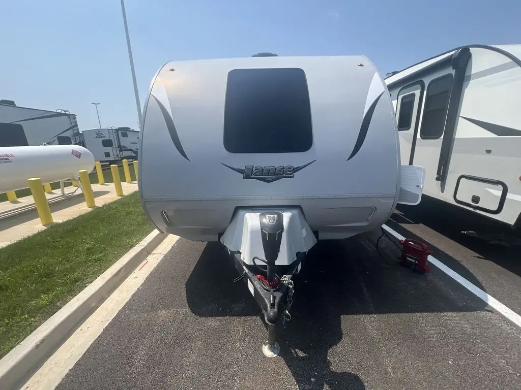 2018 Lance Lance Travel Trailer