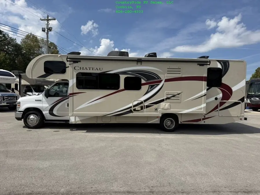 2018 Thor Chateau 31Y Class C