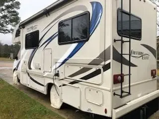 2018 Thor Motor Coach Freedom Elite Motorized Class C