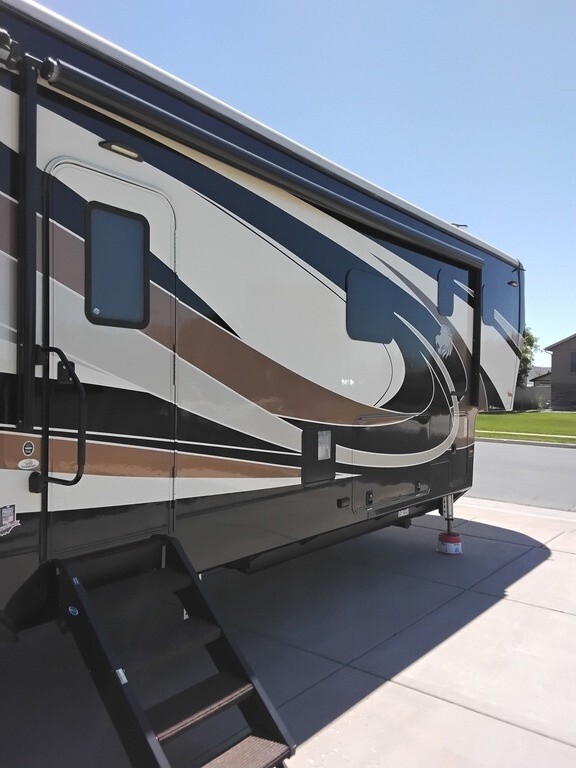 2019 Heartland Landmark 365 Fifth Wheel