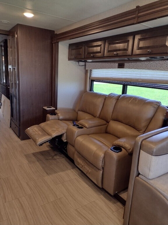 2019 Thor Motor Coach Windsport Motorized Class A
