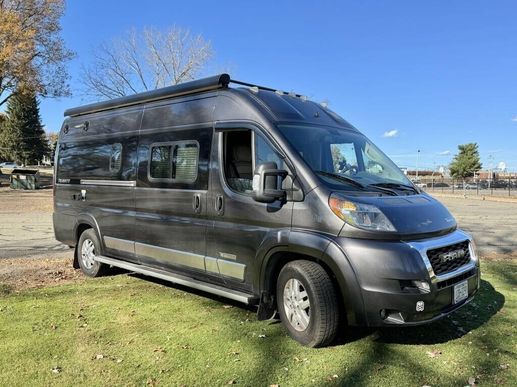 2019 Winnebago TRAVATO 59G