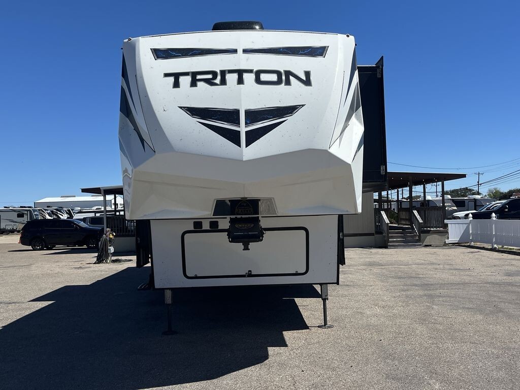 2020 Dutchmen Voltage Triton