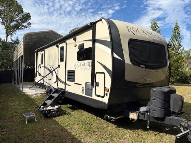 2020 Forest River Rockwood Ultra Lite Travel Trailer
