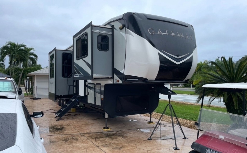 2020 Heartland Gateway Toy Hauler