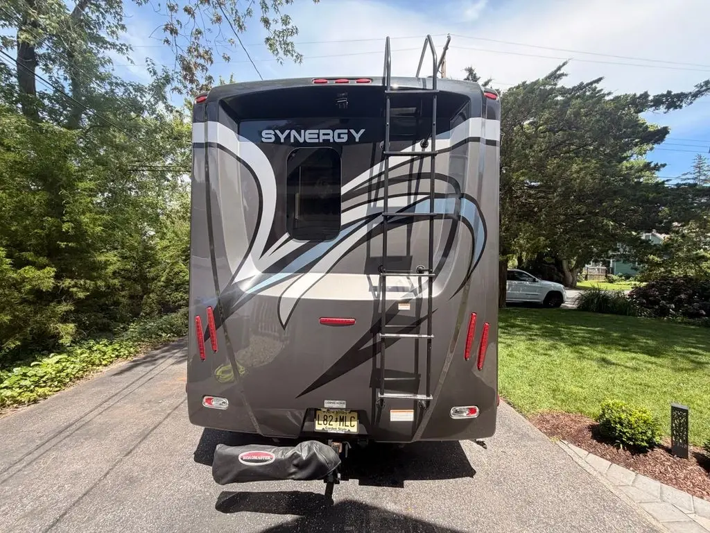 2020 Thor Motor Coach Synergy Class C Motorhome